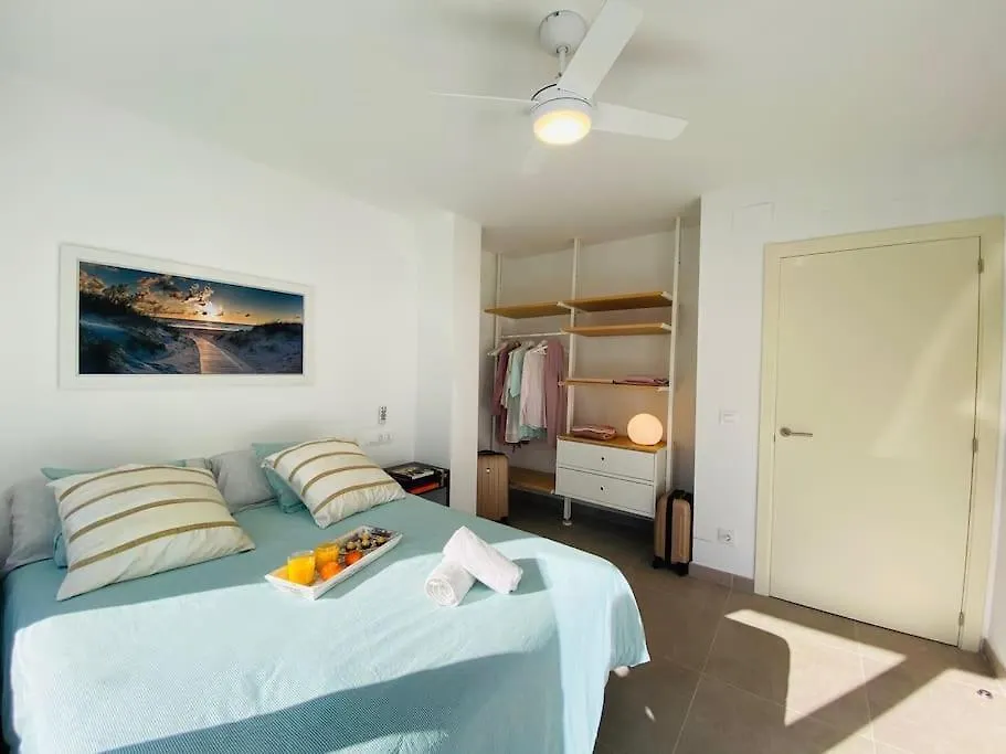 Apartamentos Aquarium 100 M2 Next To The Beach Roses